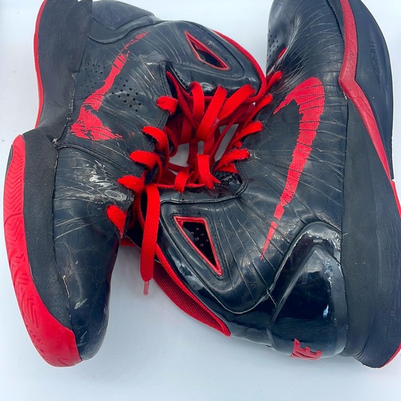 Nike Hyperdunk - Picture 6 of 7